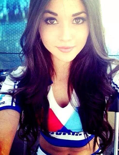 La bella modelo brasileña, quien radica en Australia, habría rechazado en varias ocasiones invitaciones del futbolista del Real Madrid mientras el portugués se encontraba en pretemporada.