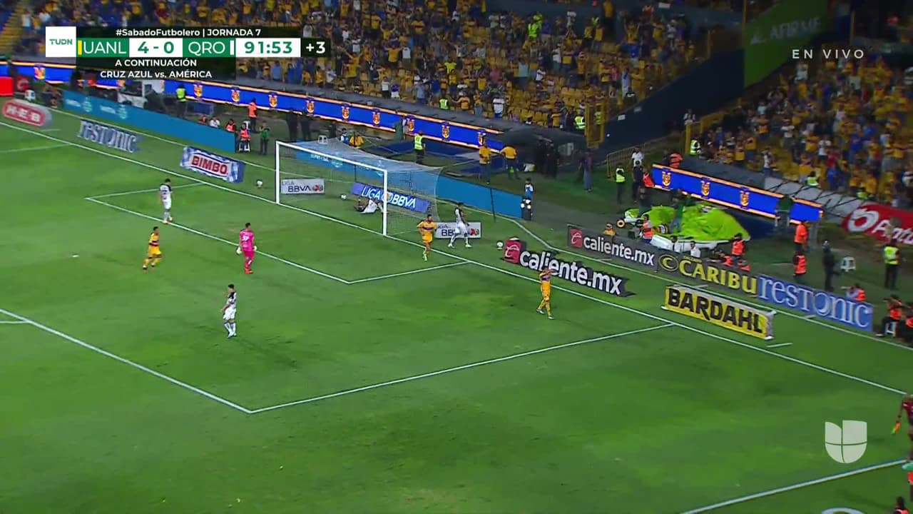 ¡GOL!  anota para Tigres. Nicolás Ibáñez
