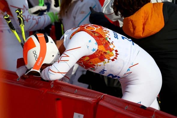 Dos acciones marcaron la jornada en Sochi 2014: Las lágrimas del estadounidense Bode Miller, que se convirtió a sus 36 años en el esquiador más veterano en lograr una medalla olímpica en esquí alpino…