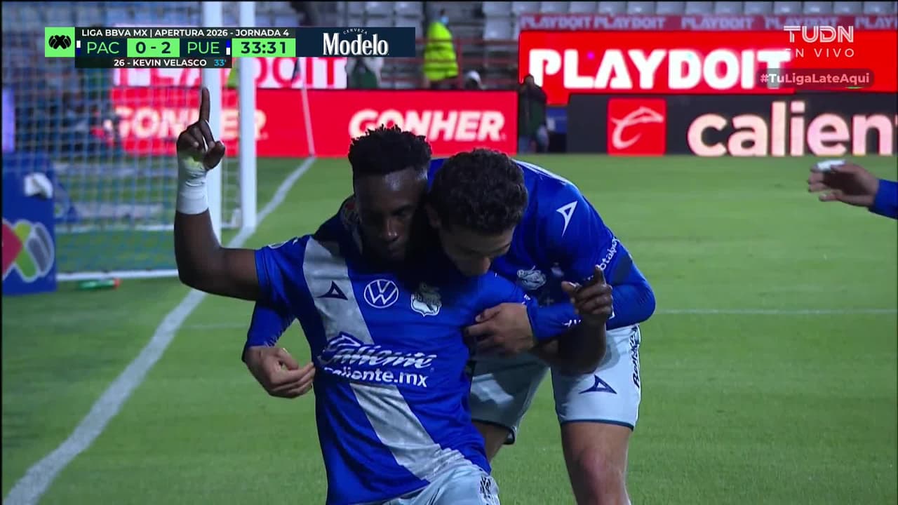 ¡Gol para la Franja! Kevin Velasco no perdona el 2-0 sobre Pachuca