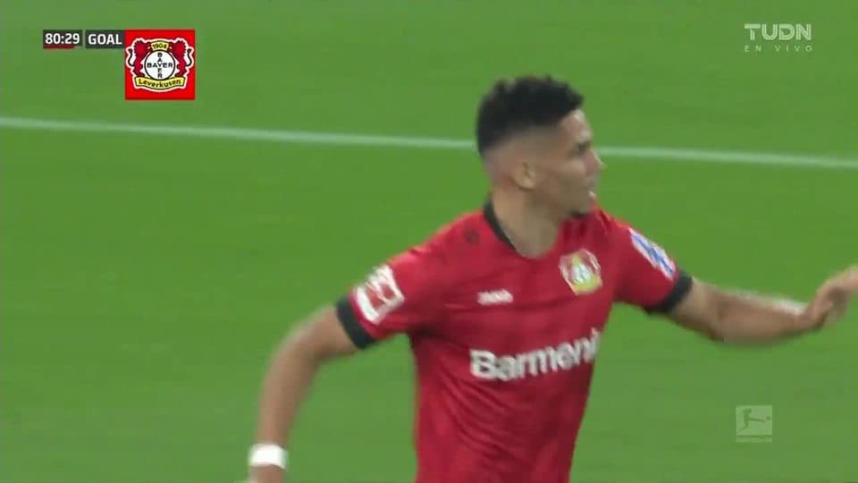 ¡GOOOL! Juan Miranda anota para FC Schalke 04