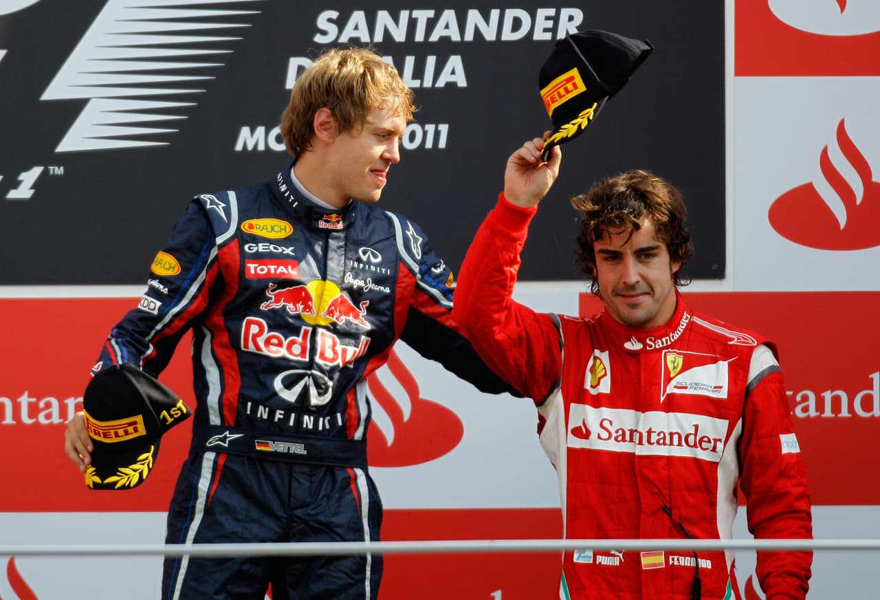 Los nuevos talentos como Vettel y Hamilton opacaron el paso de un Alonso con una carrera respetable.