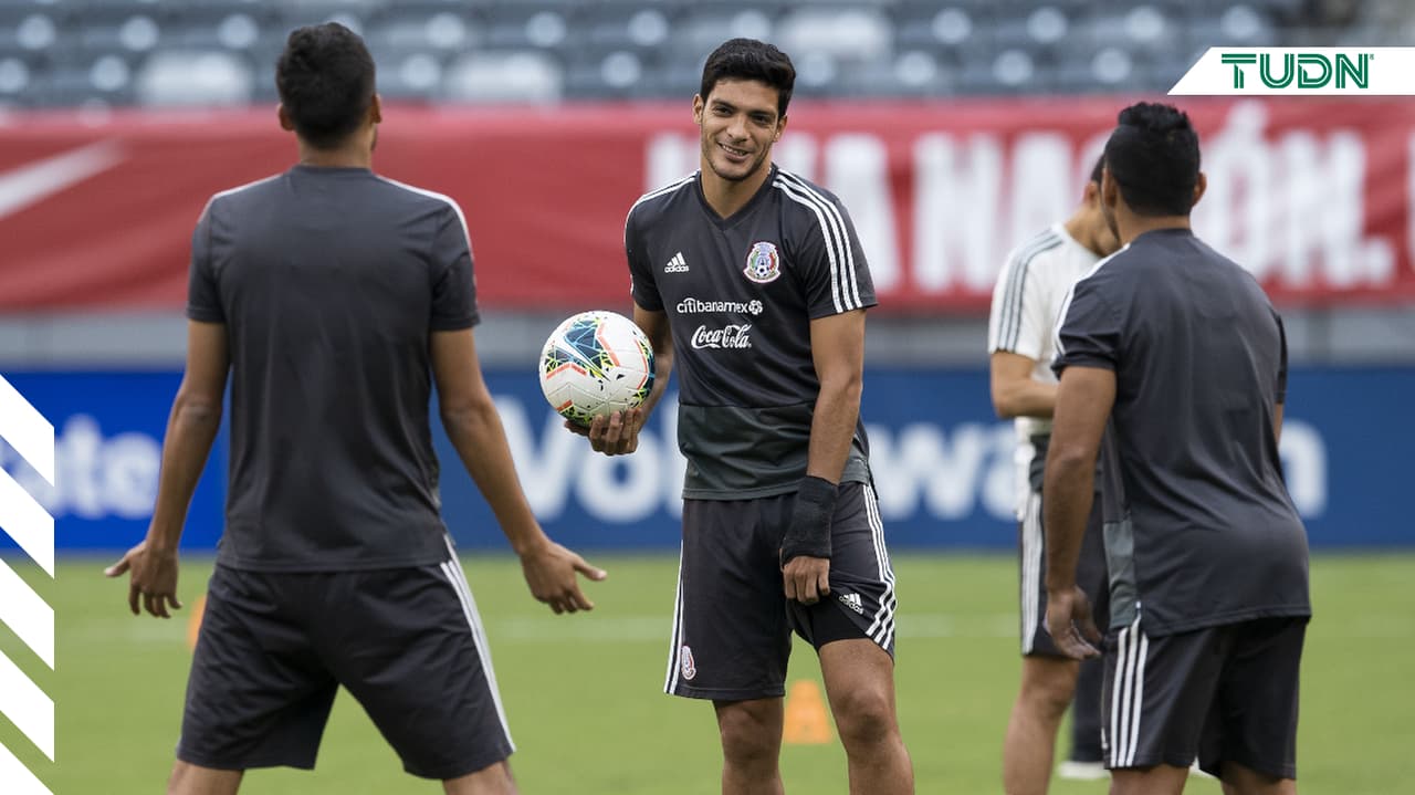 El Tri ya entrena sin Raúl Jiménez