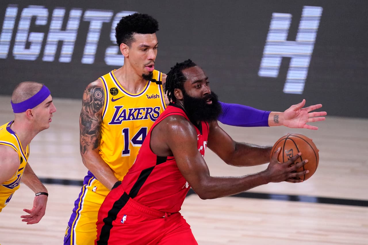 Los Lakers derrotan a los Rockets 110-100 en el juago cuatro y se quedan a una victoria de llegar a la final de conferencia.