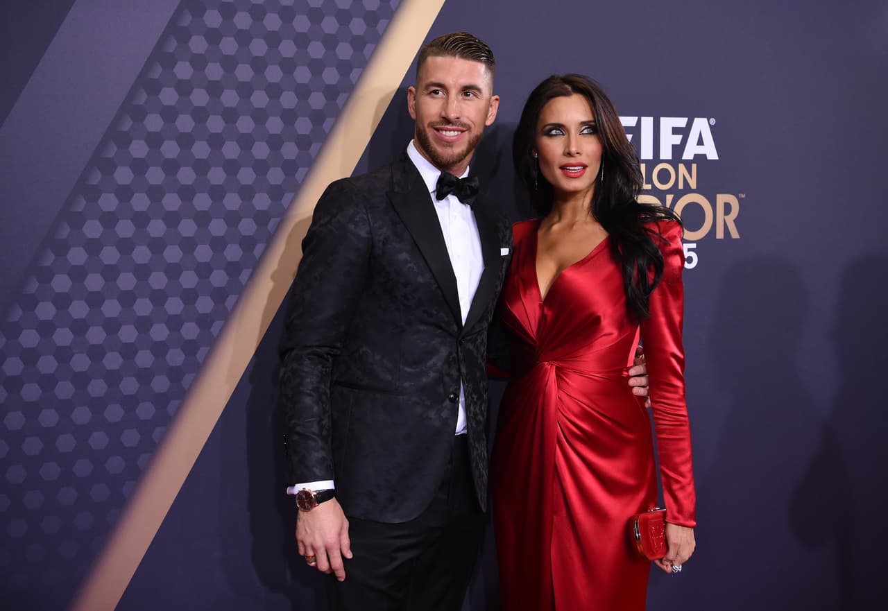Sergio Ramos.- Otro jugador del Real Madrid realizó el vuelo a Zurich para poder ver si su compañero de equipo levantaba el trofeo como el mejor jugador de Europa, acompañado por su esposa Pilar Rubio.