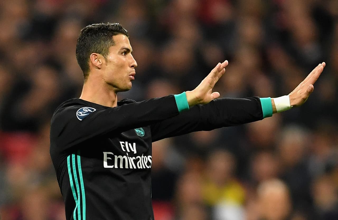 LONDON, ENGLAND - NOVEMBER 01: Cristiano Ronaldo of Real Madrid reacts during the UEFA Champions League group H match between Tottenham Hotspur and Real Madrid at Wembley Stadium on November 1, 2017 in London, United Kingdom. (Photo by Laurence Griffiths/Getty Images)