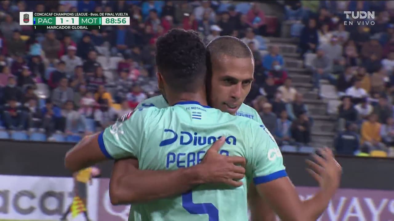 ¡Revive el Motagua! Eddie Hernández convierte el penal para marcar el 1-1