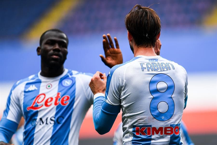 Napoli derrota a la Sampdoria 2-0 durante la Jornada 30 de la Serie A. Las anotaciones fueron de Fabián Ruiz Peña (35') y Victor Osimhen (87'). El mexicano Hirving 'Chucky' Lozano se perderá el siguiente partido ante el Inter por acumulación de amonestaciones.