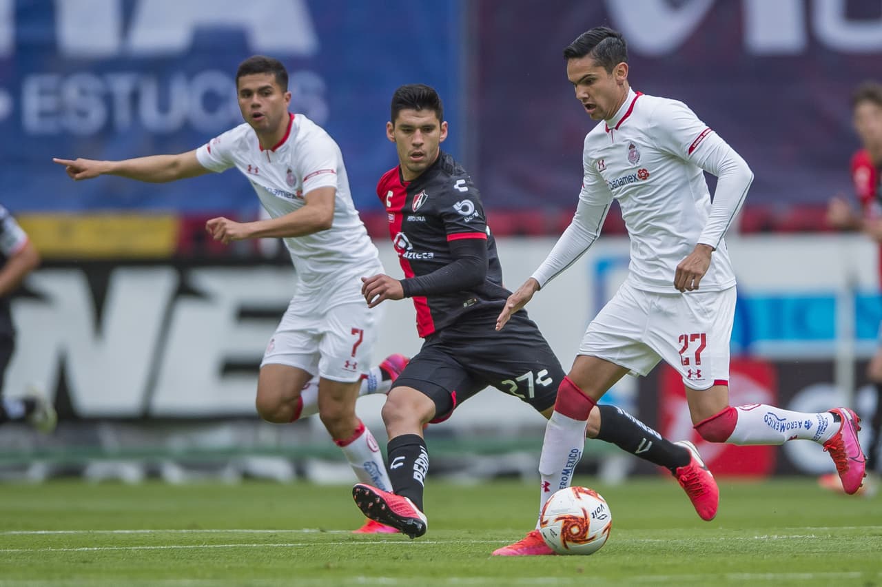 Toluca llega con mucho más peligro y el gol del Diablo se cada vez más cerca.