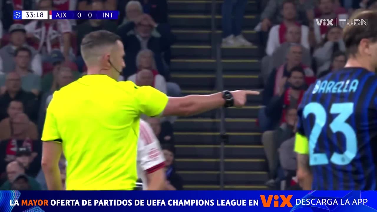 ¡Polémica! VAR invalida penal al Inter de Milán ante Ajax por esta razón