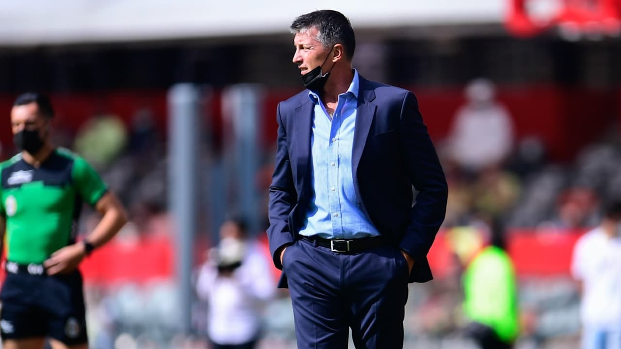 Xolos destituye a Robert Dante Siboldi