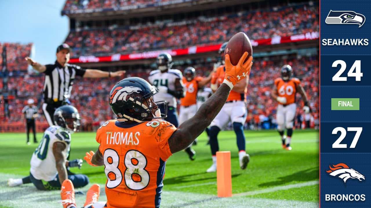 Con una acrobática recepción en el cuarto periodo, Demaryius Thomas le dio el triunfo a sus Broncos sobre los Seahawks. Case Keenum completo 25 de 39 pases para 329 yardas con tres anotaciones.