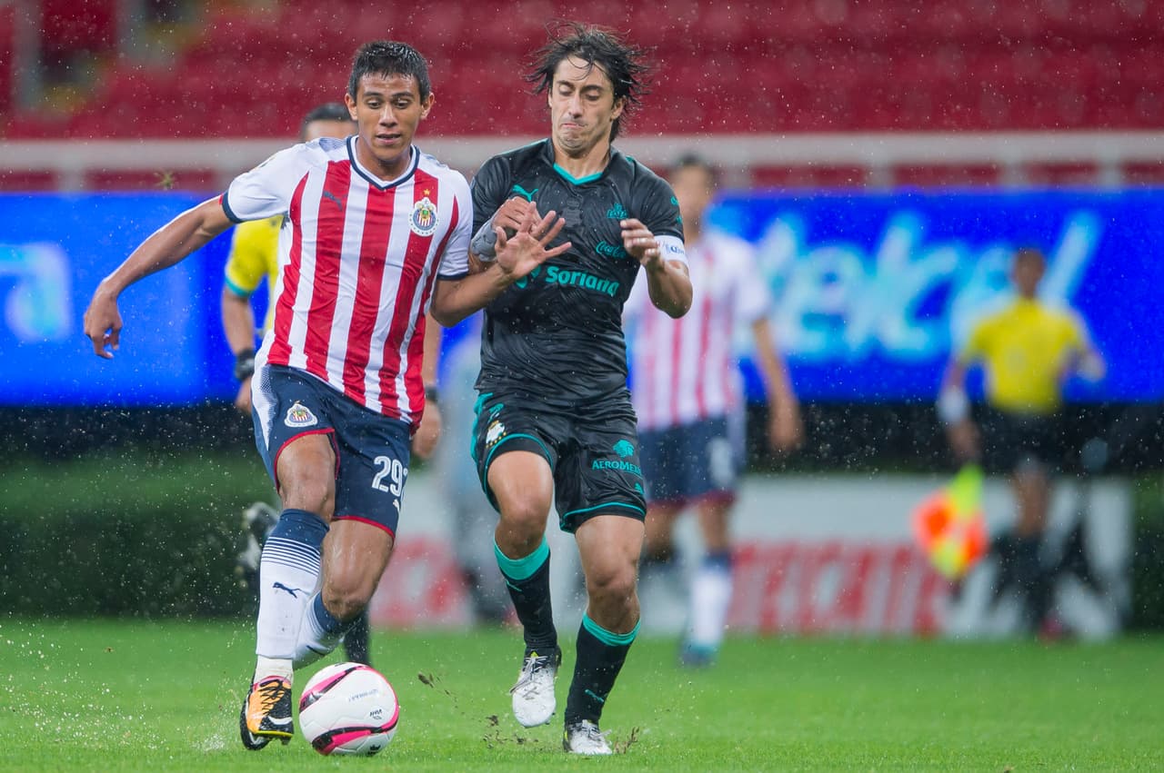 Ambos equipos llegaron a este partido con la misma cantidad de puntos, con seis unidades y la opción de clasificar para el que ganara.