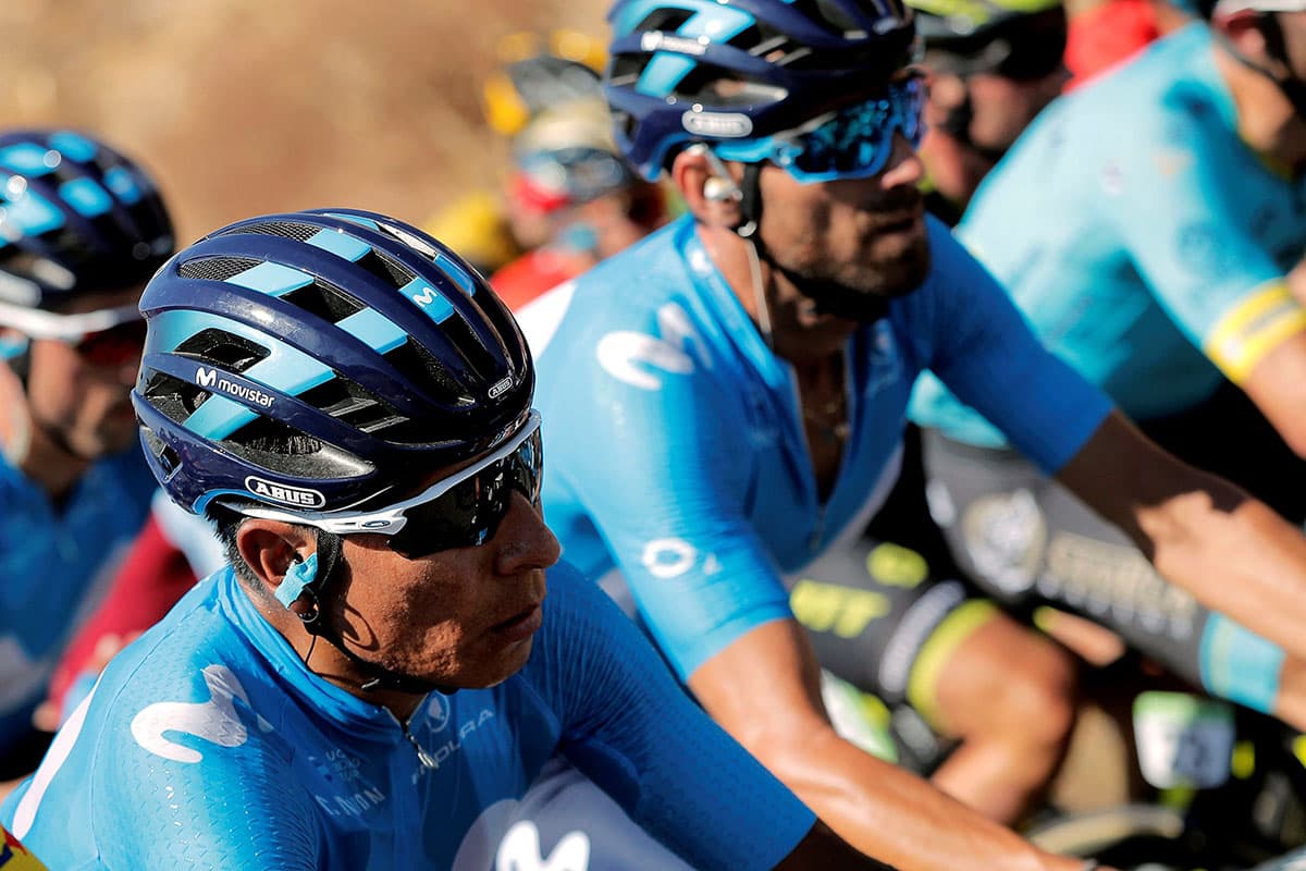 Alejandro Valverde (derecha) le tomó solo tres segundos en la etapa a su compañero del Movistar, el colombiano Nairo Quintana, quien es noveno a 33 segundos del líder.