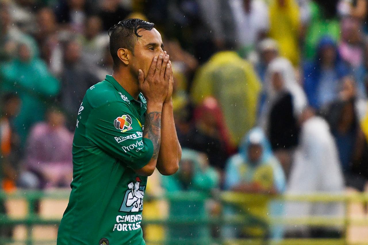 El 'Chapo' Montes falló una que parecía el primero, pero la Fiera pronto encontró recompensa a su buen accionar. (Imago 7)