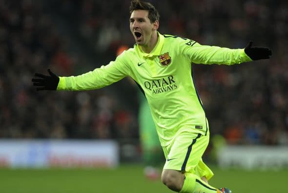 El delantero merengue contabiliza hasta el momento 23 juegos donde ha anotado de a 3 tantos en la Liga BBVA, esta marca la lidera el Lionel Messi con 24 hat-tricks con el Barcelona.