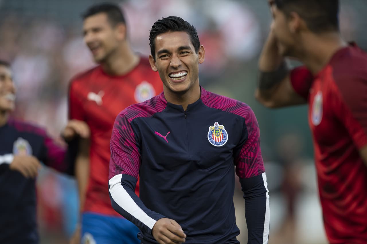 Posible baja: Walter Sandoval