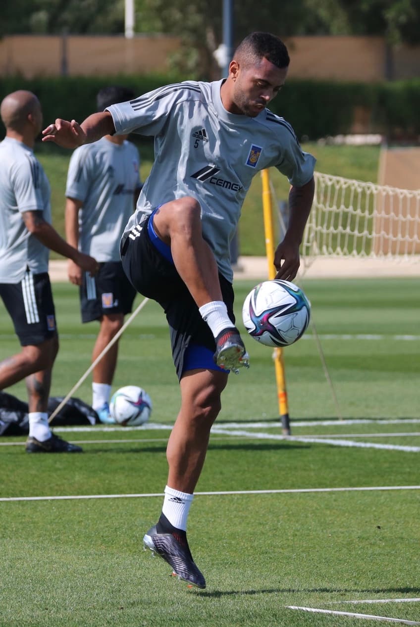 El conjunto felino, representante de la Concacaf, lució relajado y en forma para medirse al Ulsan Hyundai en el Al Rayyan Stadium. El timonel de la UANL confía en que Gignac pueda jugar, mientras que Carlos González aún está en duda por lesión.
