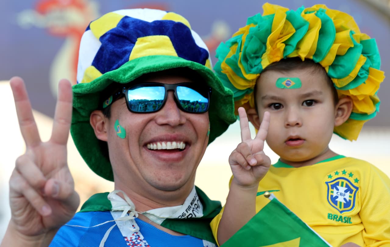 La alegría, el colorido y toda la fiesta de los fanáticos hacen parte del duelo de cuartos de final entre Brasil y Bélgica en Kazán, para conocer el segundo semifinalista del Mundial de Rusia 2018.