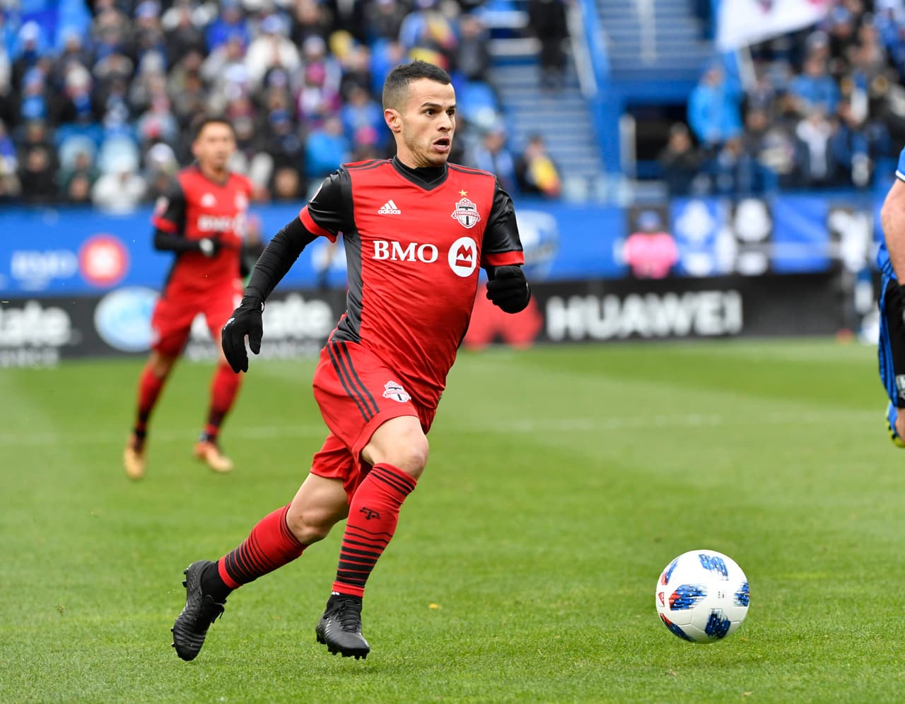 Sebastian Giovinco sigue siendo uno de los futbolistas más apreciados en la MLS, pese a la mala campaña de Toronto FC. El italiano y su camiseta ocupan la octava plaza de esta estaística. (USA Today Images)