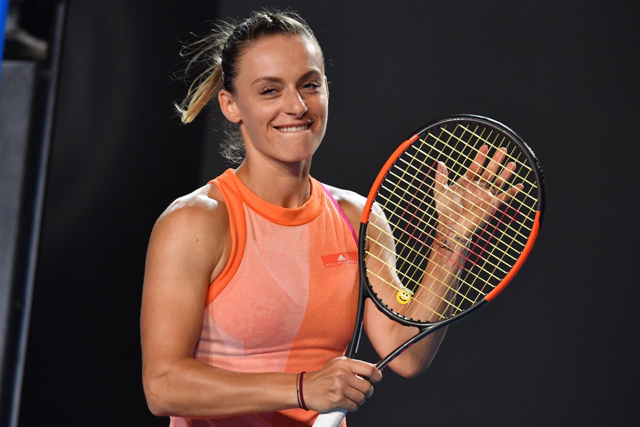 La rumana Ana Bogdan dio otra sorpresa al vencer a la francesa Cristina Mladenovic (11), por 6-3 y 6-2.