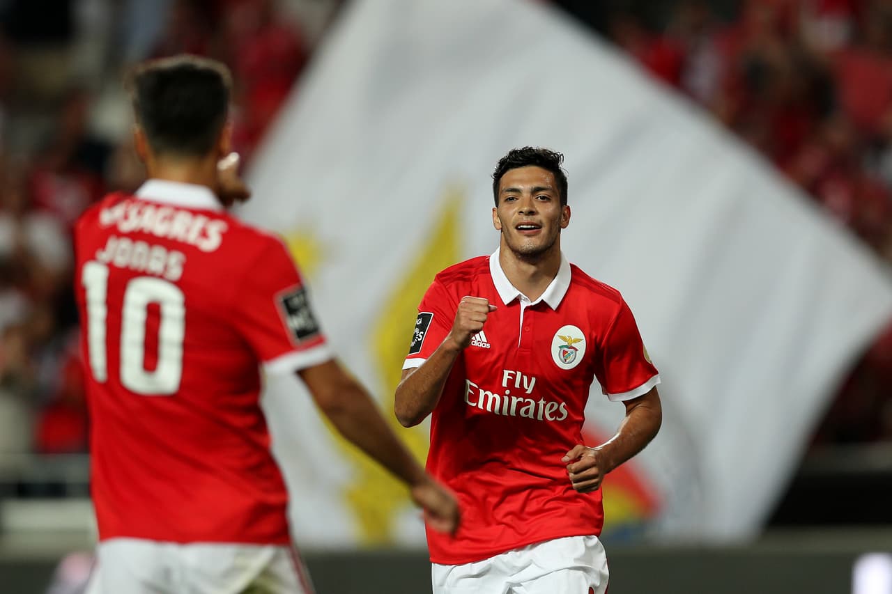 Liga NOS / Benfica [5]-0 Os Belenenses: hubo asistencia del mexicano Raúl Jiménez para uno de los goles de Jonás en esa tarde. El delantero no fue titular, pero entró para el segundo tiempo a cumplir un buen papel ofensivo.