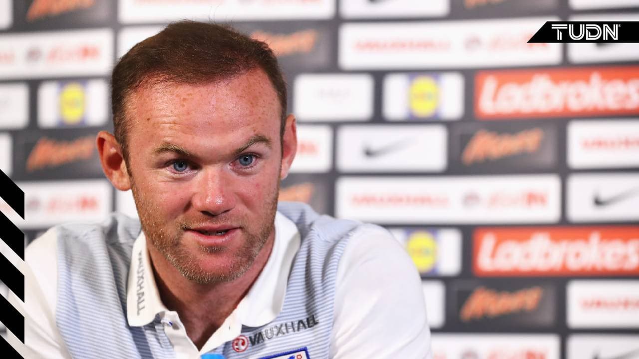 Wayne Rooney se integra a un Derby County con difícil inicio de campaña