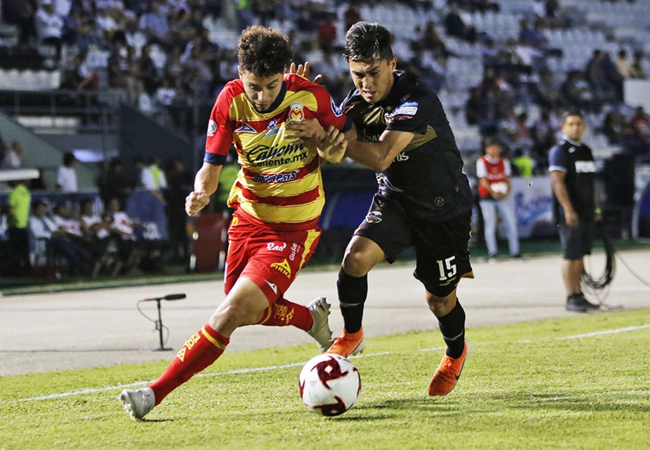 Varone marcó al 19’ para los locales. Aristeguieta (29’) emparejó el encuentro e Isaac Díaz convirtió dos penales (39’, 75’). Imperiale (92’) pareció para cerrar el marcador.