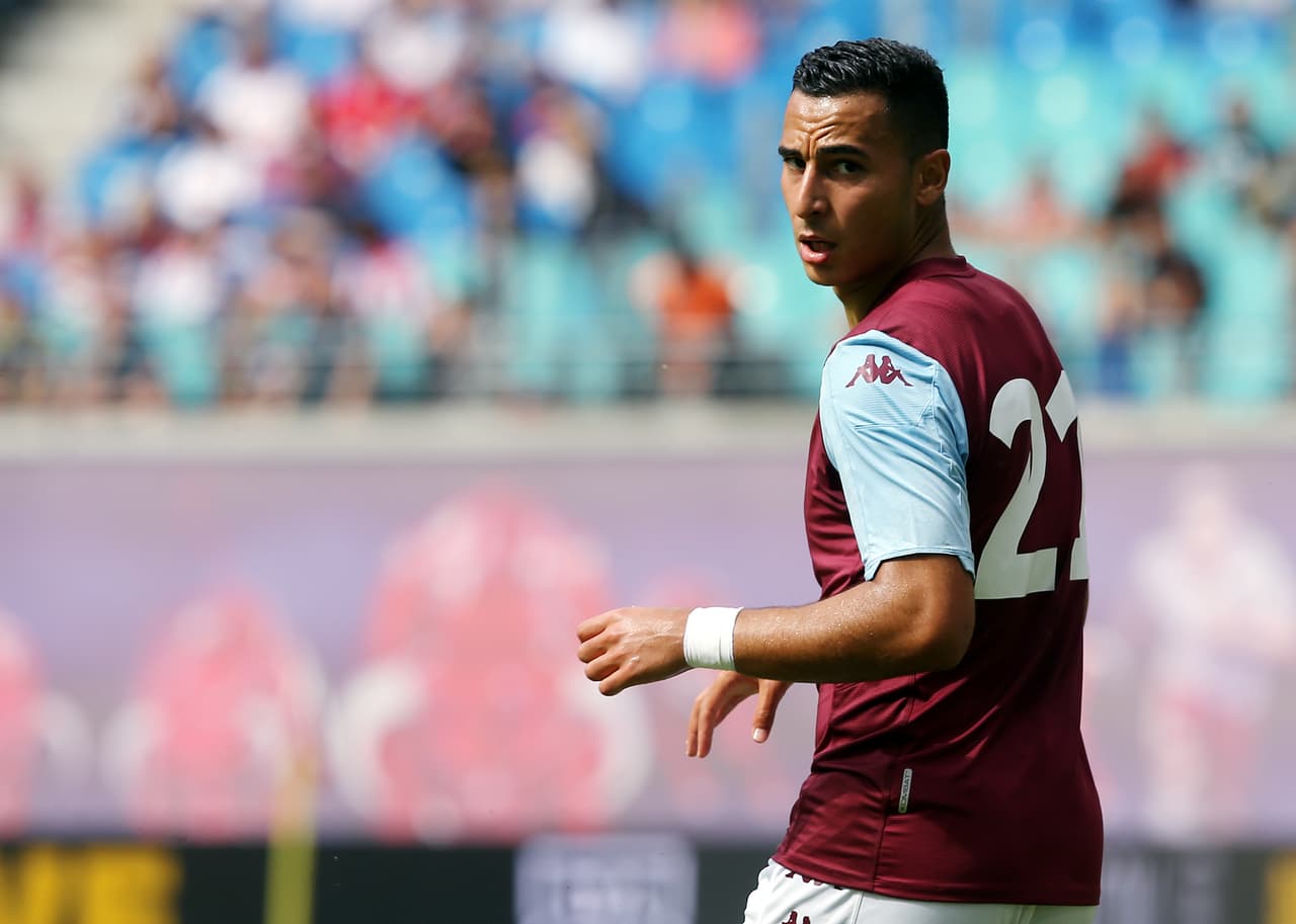 Anwar El Ghazi, canterano del Ajax, llegó por 9 millones procedente del Lille para reforzar la banda derecha.