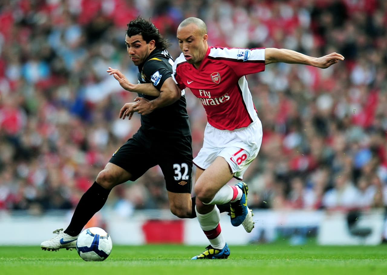 Defensas - Mikael Silvestre