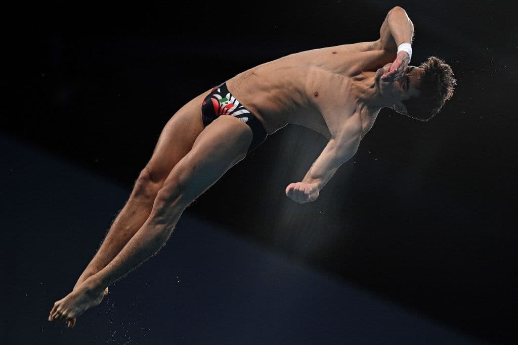 Andrés Villarreal avanza a la Final de plataforma 10m