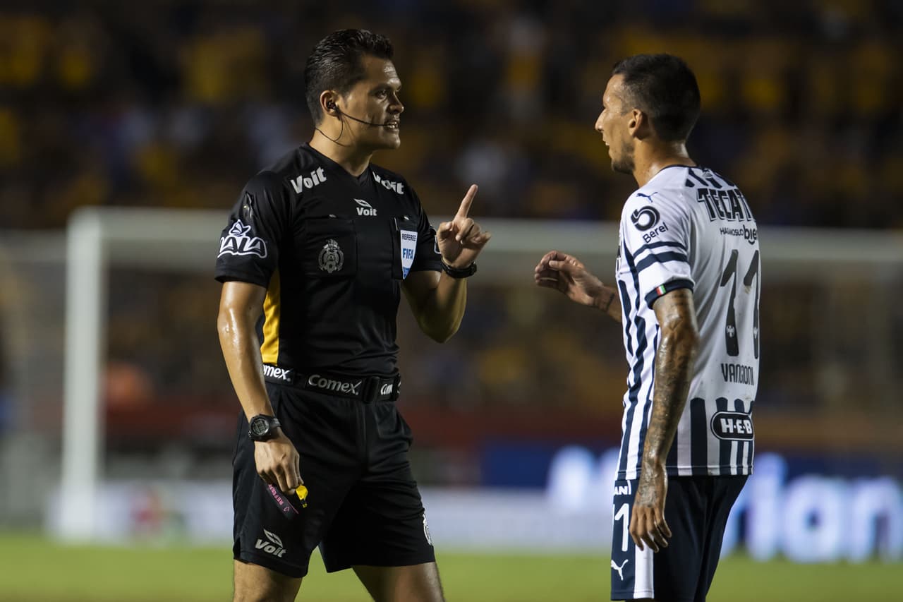 <b>Defensa:</b> Lionel Vangioni (Monterrey, -1)