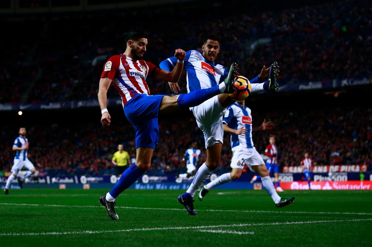 Reyes es el defensa central con mayor número de rechaces en el torneo con un total de 170.