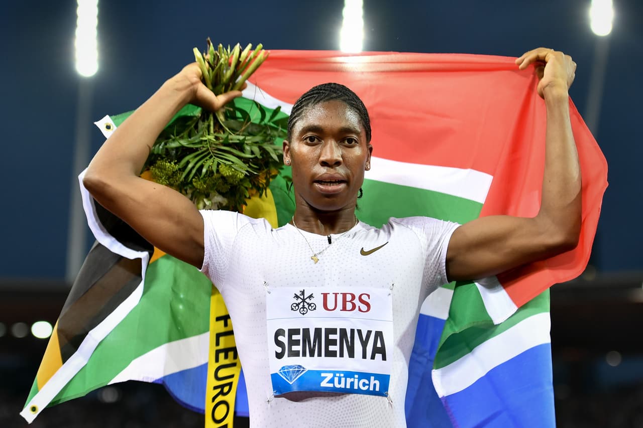 Caster Semenya defiende a las atletas con "variaciones genéticas"