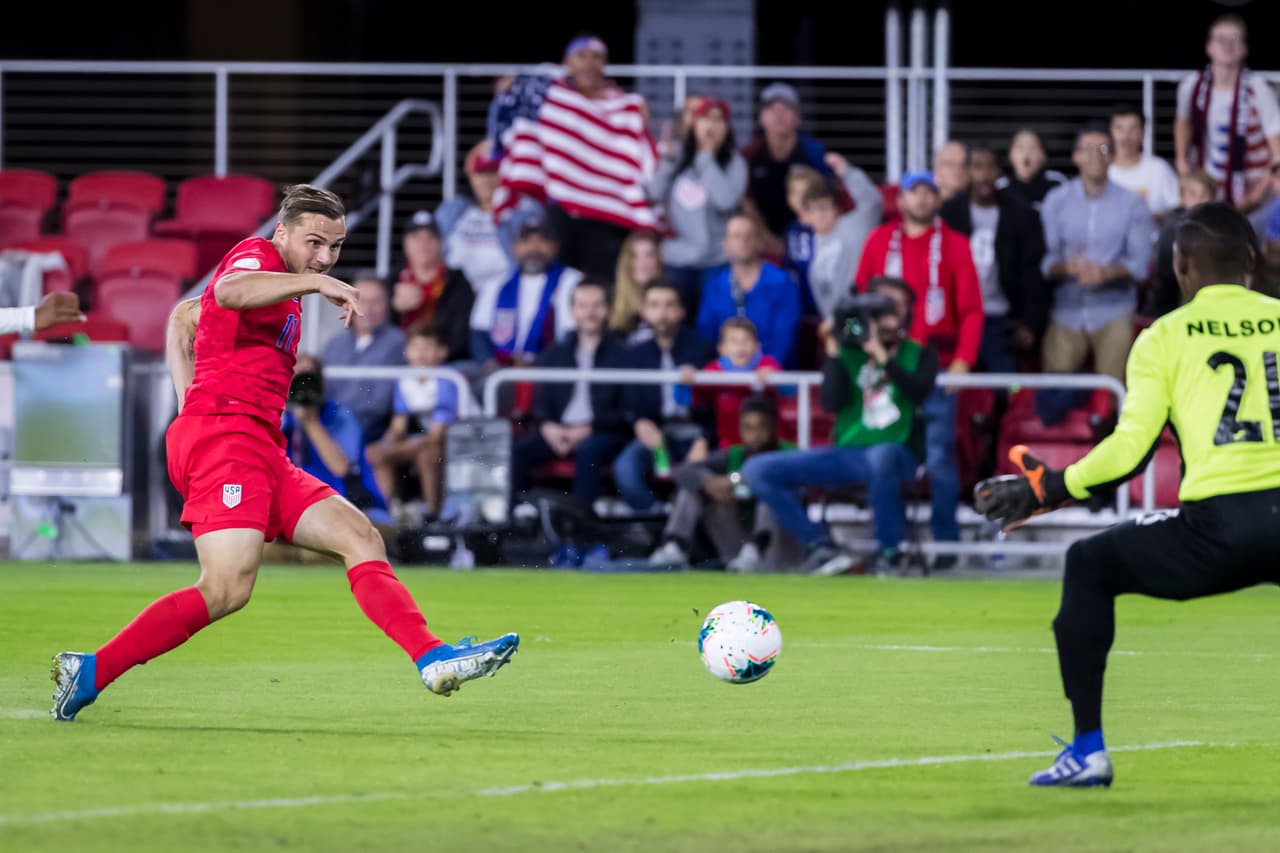 Anotaron McKennie (1´, 5´, 13’), Morris (9’), Sargent (40’), Pulisic (62’). Dario Ramos Morales hizo un autogol al minuto 37’. EEUU jugará ante Canadá el próximo 15 de octubre.