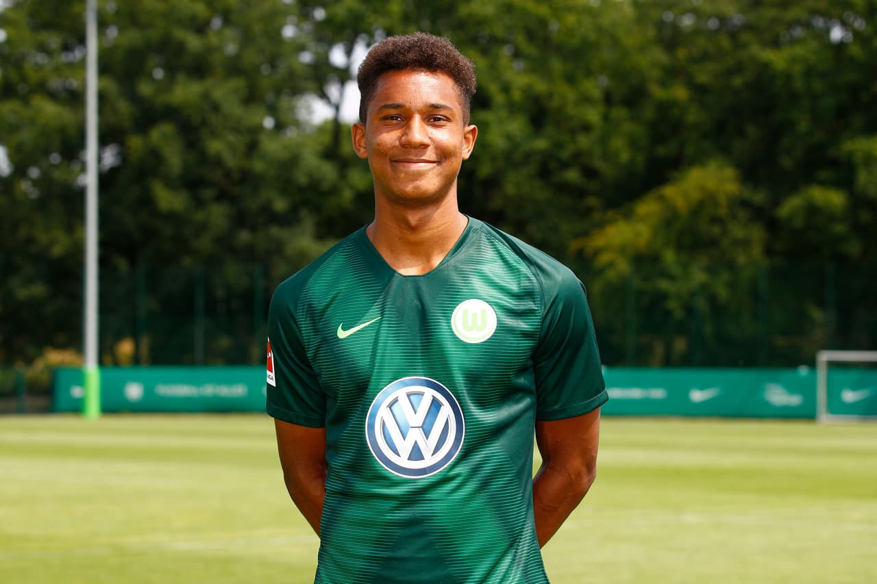 Felix Uduokhai (Wolfsburgo / 20 años) - Defensa