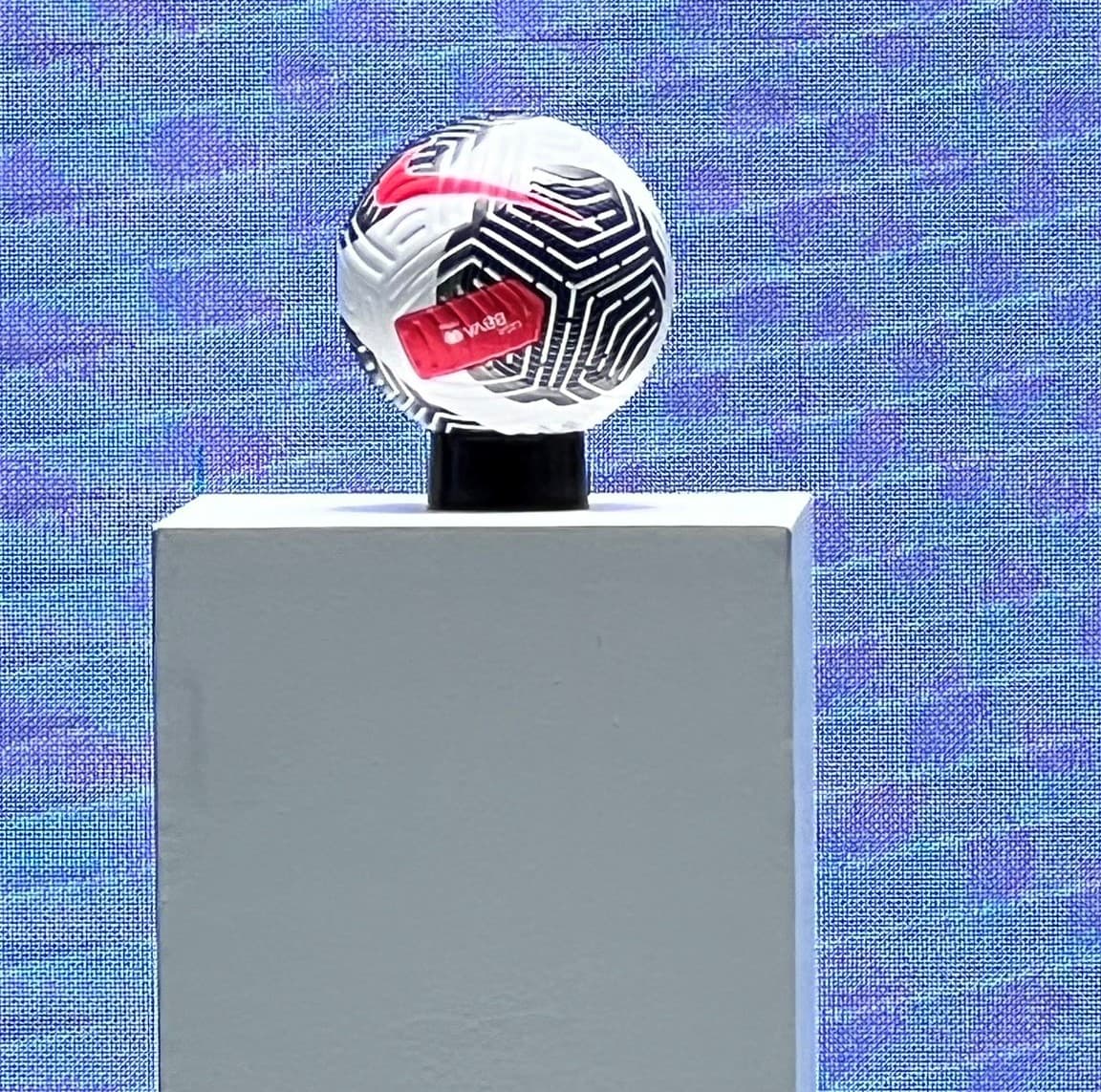 Liga MX Femenil y Nike dieron a conocer el balón para la liga femenina en México.