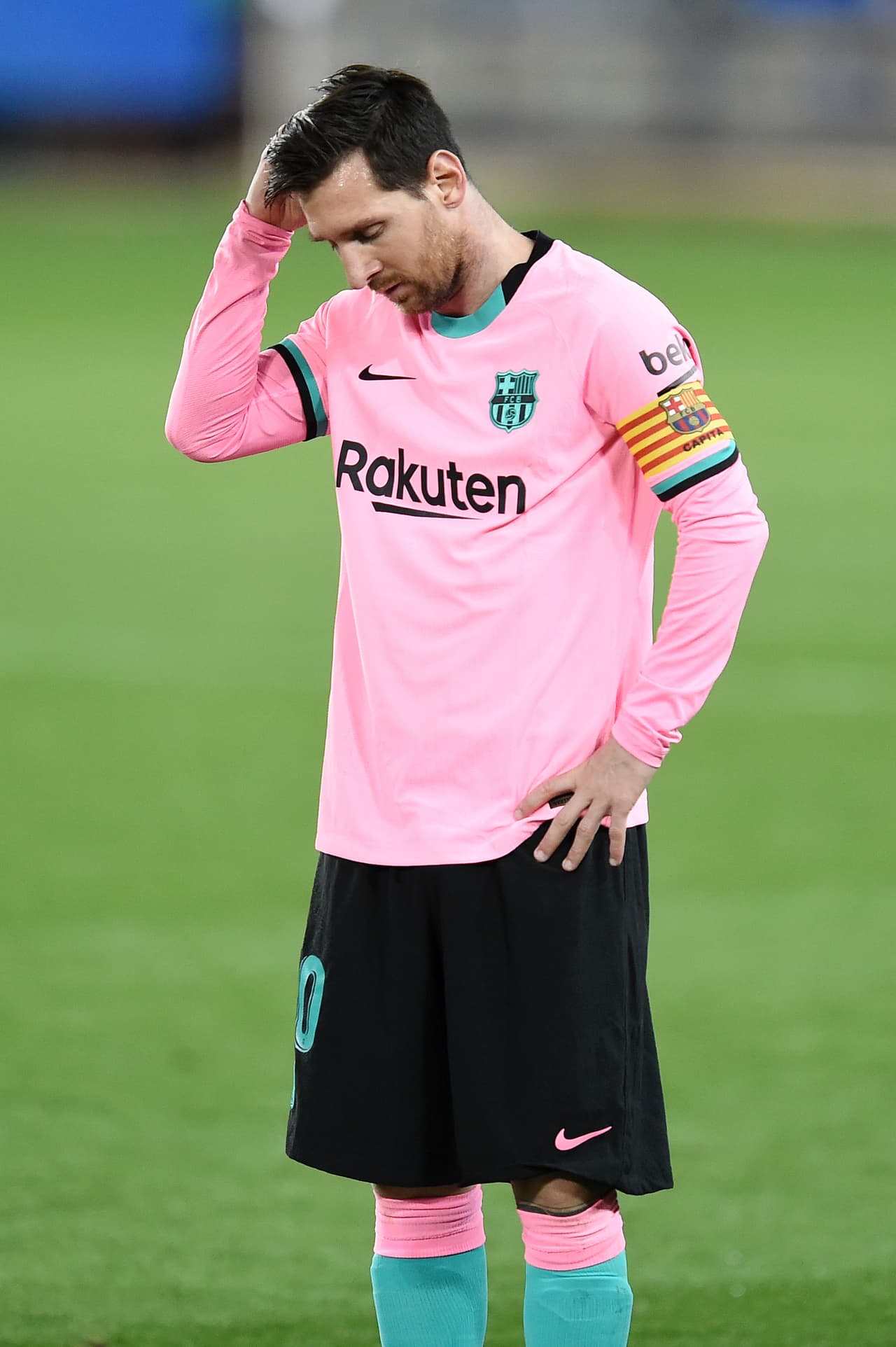 Recortarán sueldo a Messi a pesar de su situación contractual