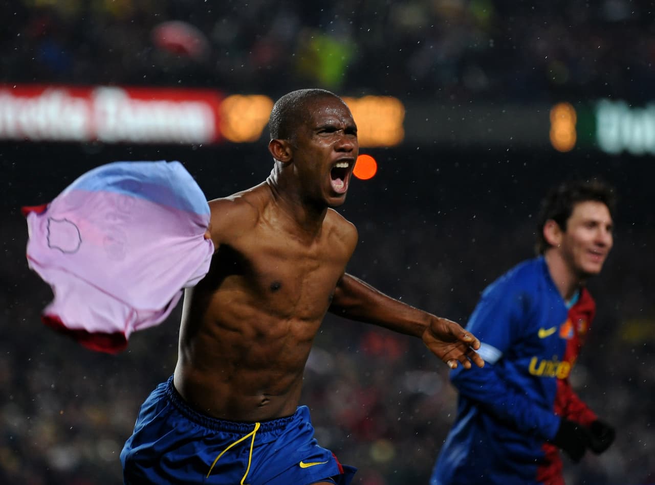 Eto'o siempre mostró su frustración por el rechazo del Madrid y por eso no ocultó su alegría al marcarle cuando jugó en Barcelona. De hecho, se recuerda el polémico cántico suyo de "Madrid cab**n, saluda al campeón".