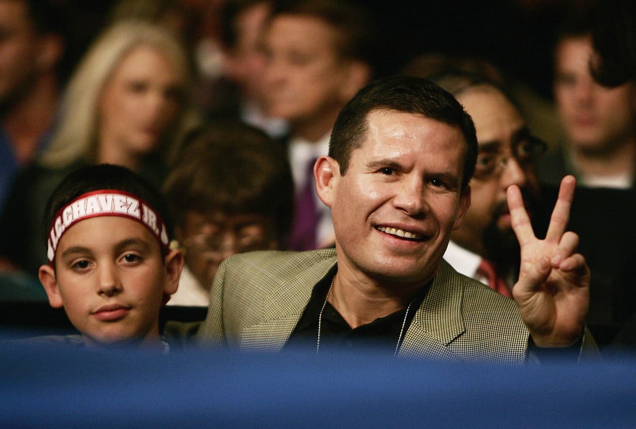 La Plaza México ha recibido grandes combates de boxeadores mexicanos: Raúl ‘Ratón’ Macías, Jorge ‘Maromero’ Páez, Julio César Chávez y Saúl ‘Canelo’ Álvarez.