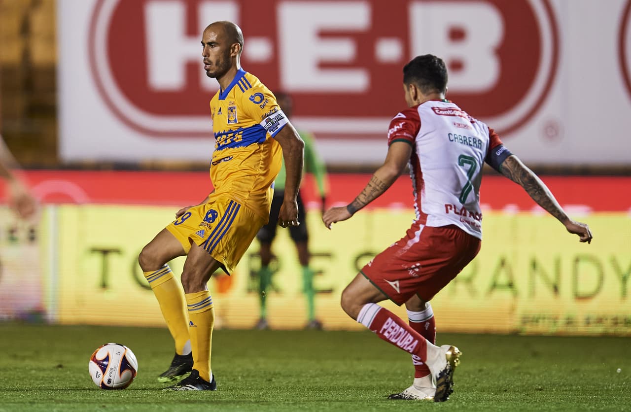 Tigres decide guardar jugadores para el Mundial de Clubes y terminan empatando 1-1 en casa frente al Necaxa.