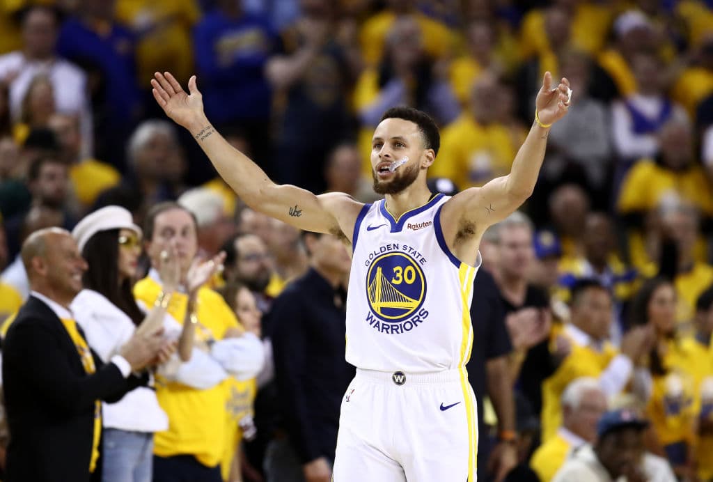Stephen Curry logró el pase a la Final de Conferencia con los Warriors el viernes anterior, luego de que su equipo eliminó en 6 juegos a los Houston Rockets.