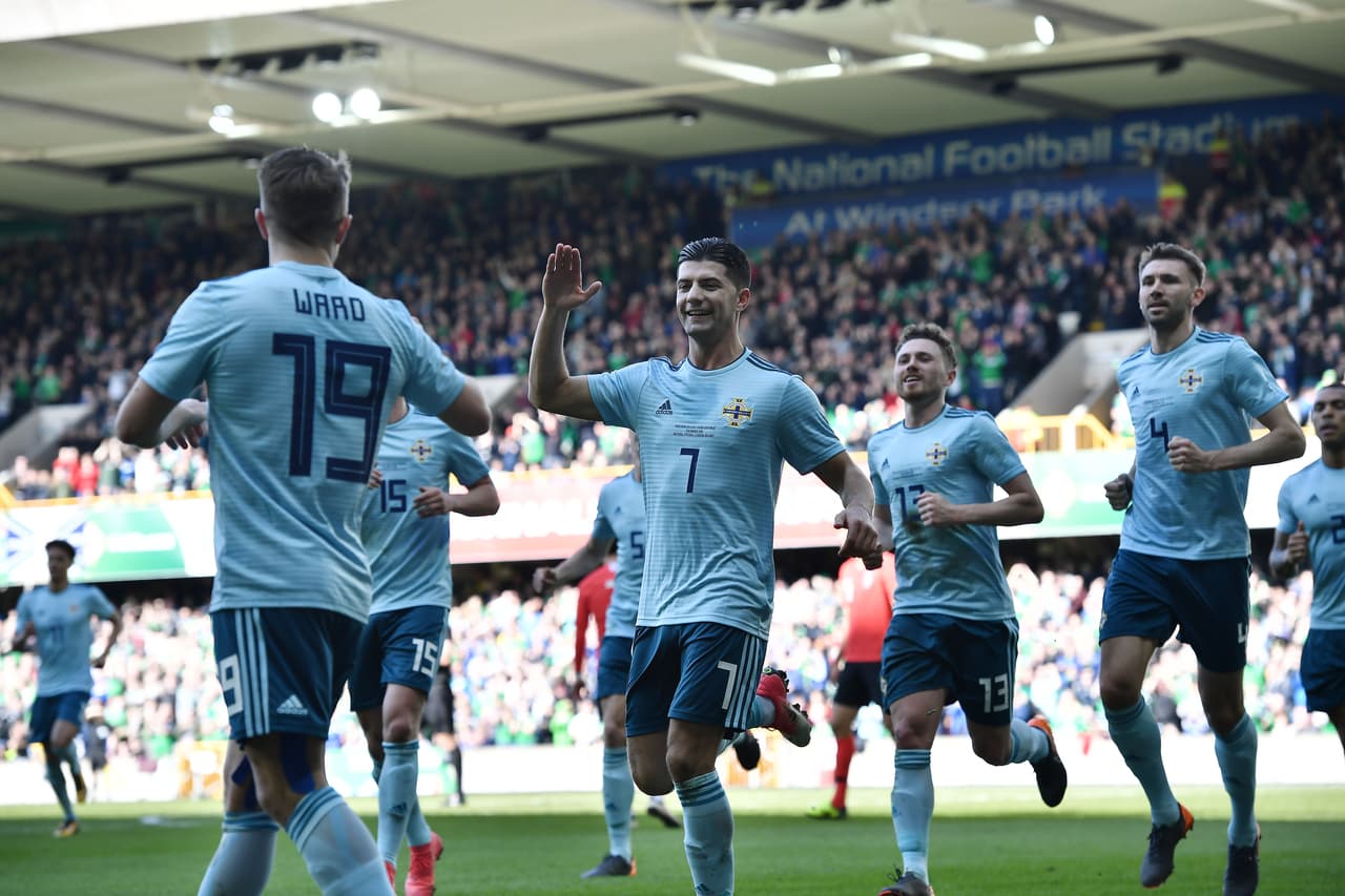 Irlanda del Norte superó 2 - 1 a Corea del Sur en partido amistoso.