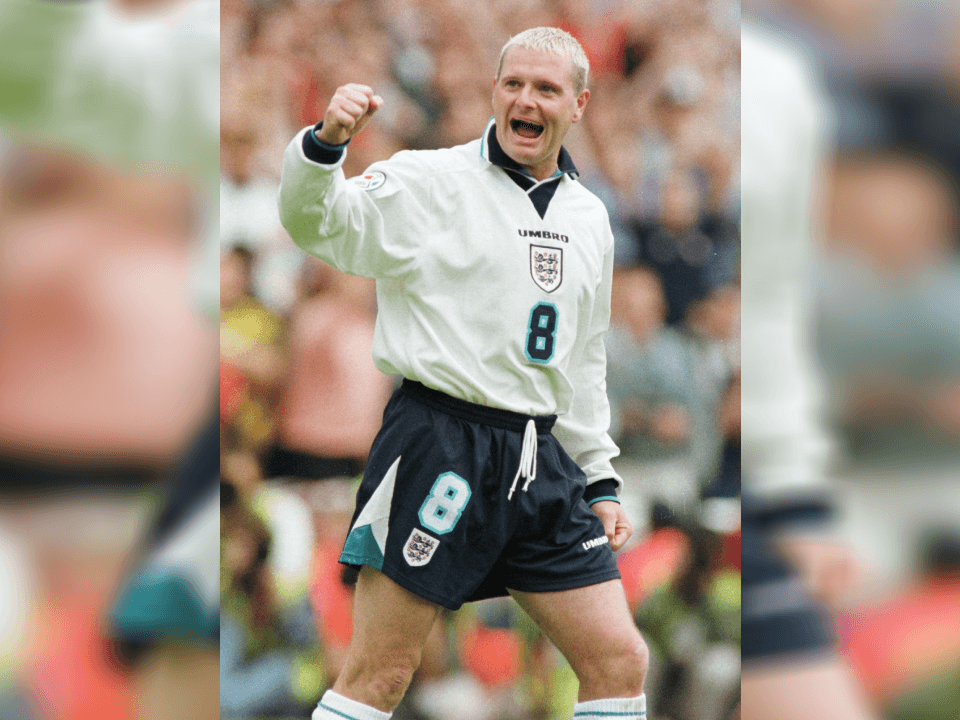 Paul Gascoigne nació con un don, el de jugar futbol. En el documental realizado por la directora Jane Preston, podemos conocer un poco más de este controvertido jugador.