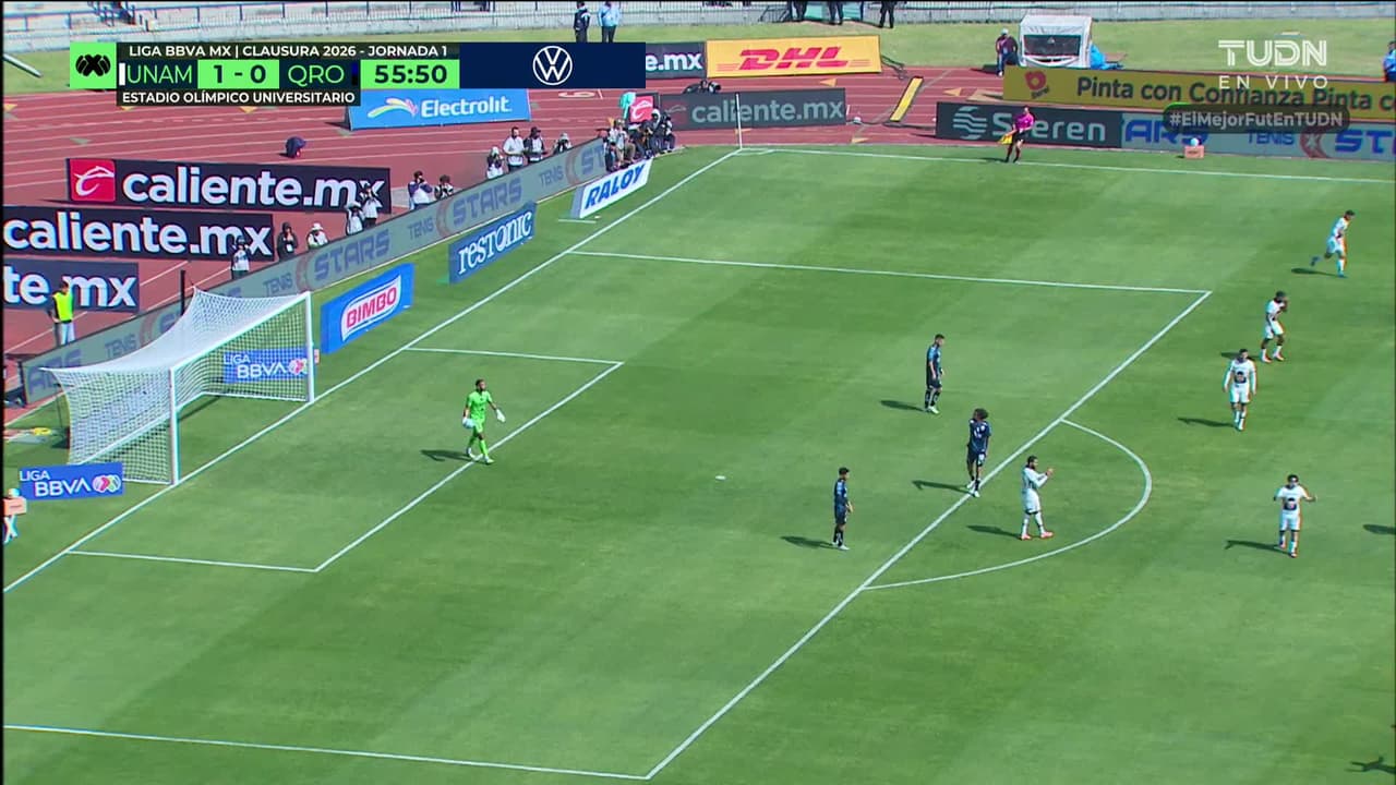 ¡TIRO ATAJADO! disparo por Jordán Carrillo.