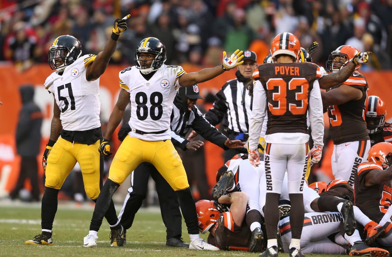 Los KANSAS CITY CHIEFS, que vencieron a Oakland 23-17, ocupan el quinto lugar en la siembra de la AFC. Finalmente, los PITTSBURGH STEELERS, que ganaron 28-12 en Cleveland, aseguraron un lugar en playoff y serán el sexto sembrado.