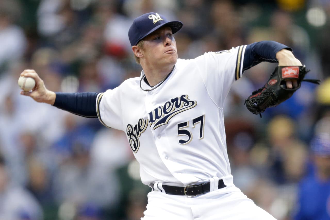 Chase Anderson domina en la lomita y le da la victoria a Brewers ante Cubs