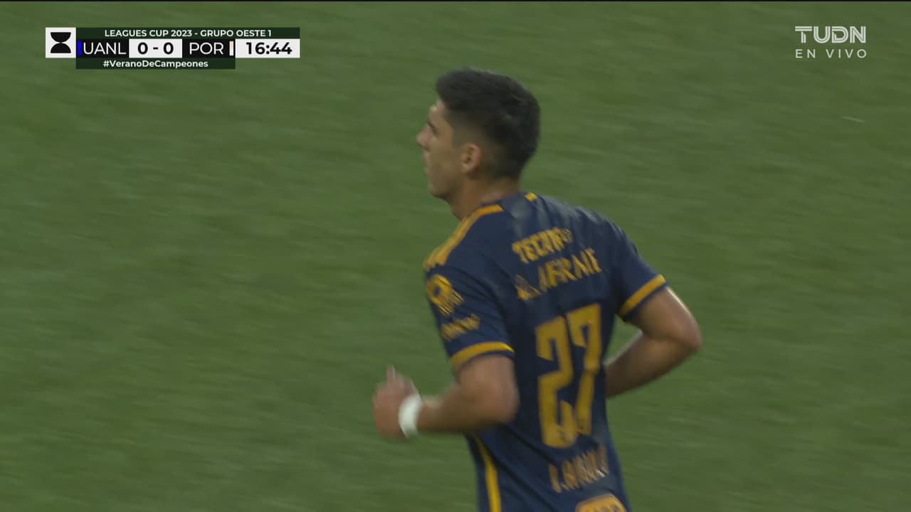 Zapatazo de Angulo que sale abierto, primera llegada de Tigres