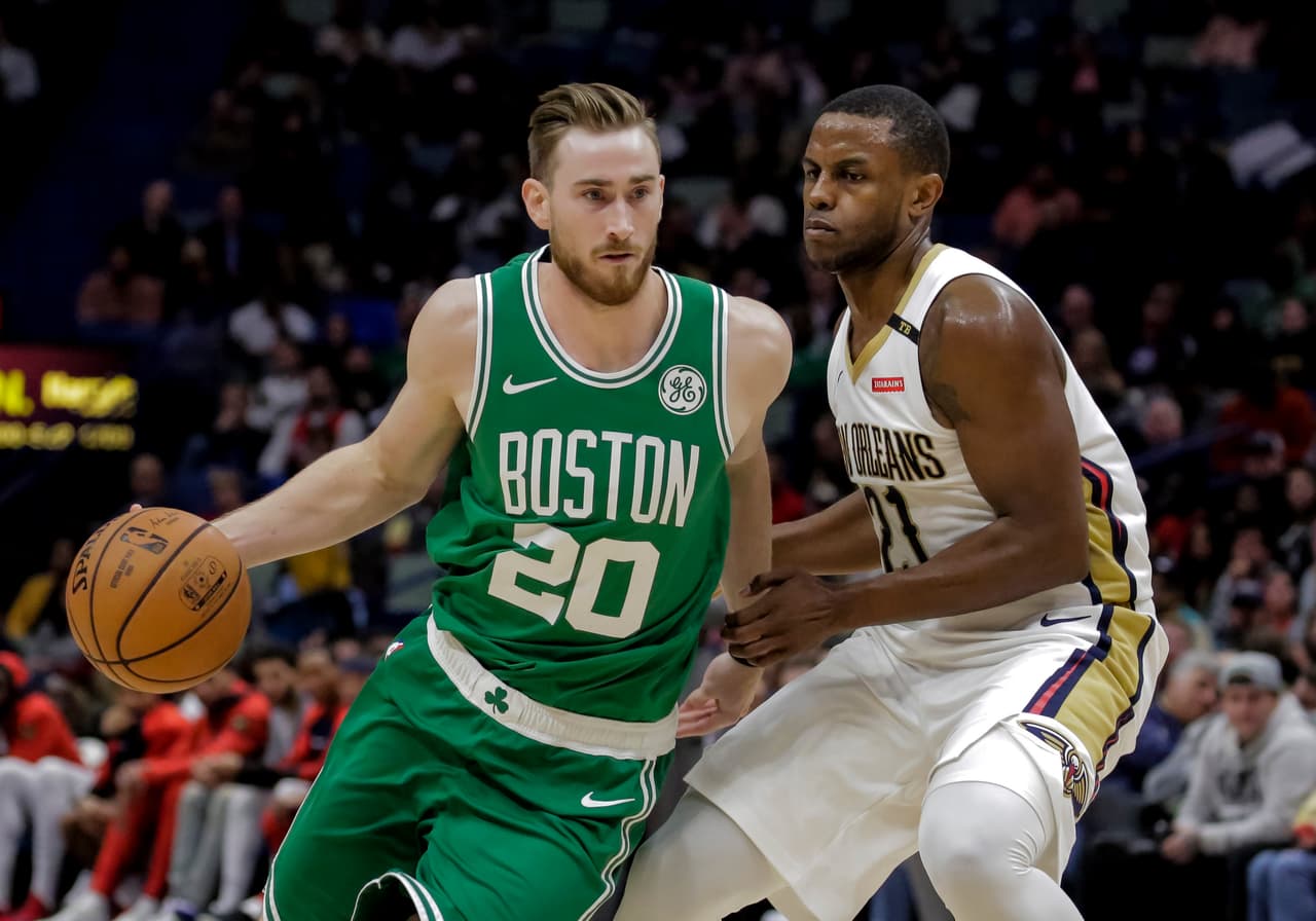 <b>Boston 124-107 New Orleans</b>. Kyrie Irving tuvo un doble doble (26 pts, 10 ast) y guió a los Celtics (11-10) a vencer a los Pelicans (10-11) a domicilio. Por los de casa destacó Anthony Davis (27 pts).