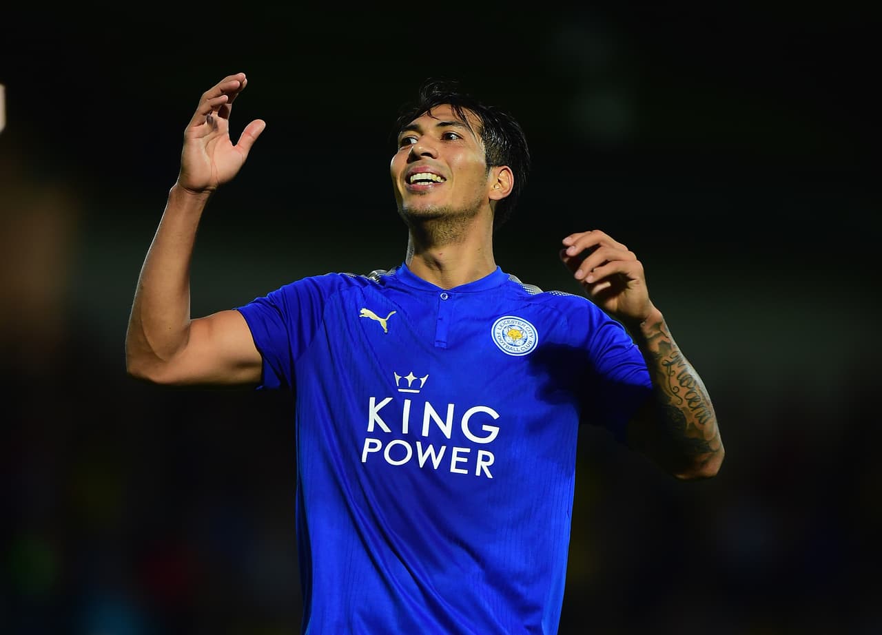 El argentino Leonardo Ulloa buscaría nuevos aires en Inglaterra tras ser relegado a la suplencia en el Leicester City desde hace dos temporadas. Se dice que pasaría al Aston Villa.